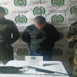 Incautación de armas y recuperación de vehículos en Antioquia