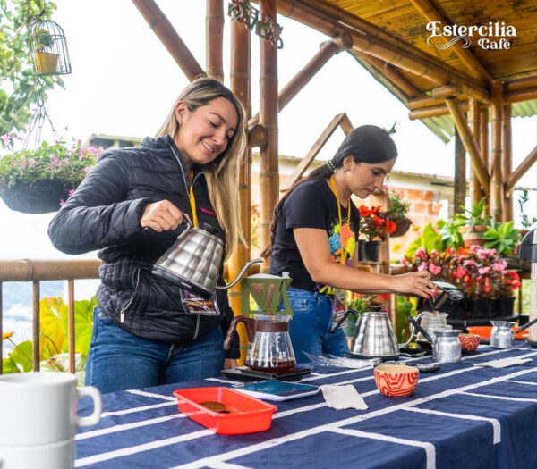 Las flores y los cafés especiales engalanarán la Serranía Alto del Nudo