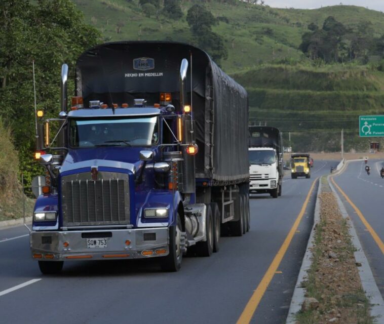 Medidas de movilidad en el puente festivo: restricciones, pico y placa y mejores vías