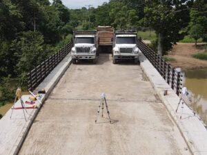 Obras de puentes sobre el Caño Bugre presentan avances del 94%