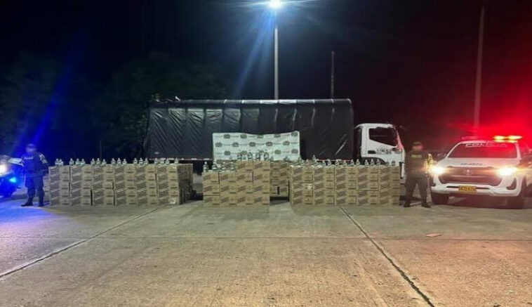 Operativo policial descubre contrabando de licor en las carreteras de Córdoba