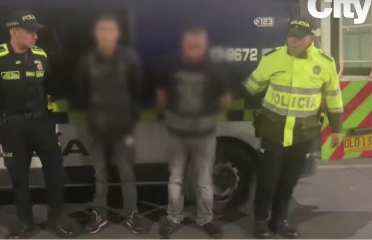 Policía de TransMilenio desarticula 2 bandas de ladrones En medio de un robo en TransMilenio, las autoridades lograron desarticular dos bandas criminales.