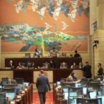 Reforma a la salud se debate en el Congreso.