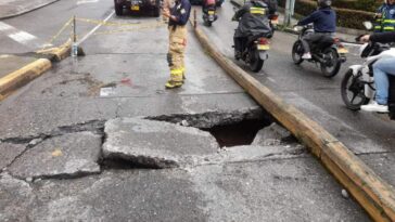 Posible daño en la red de alcantarillado provoca hundimiento de la vía entre Vizcaya y San Rafael