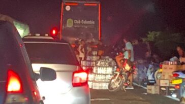 SOS por la vía Santa Marta – Ciénaga – Barranquilla: bloqueos, saqueos ¿qué pasa con las autoridades?