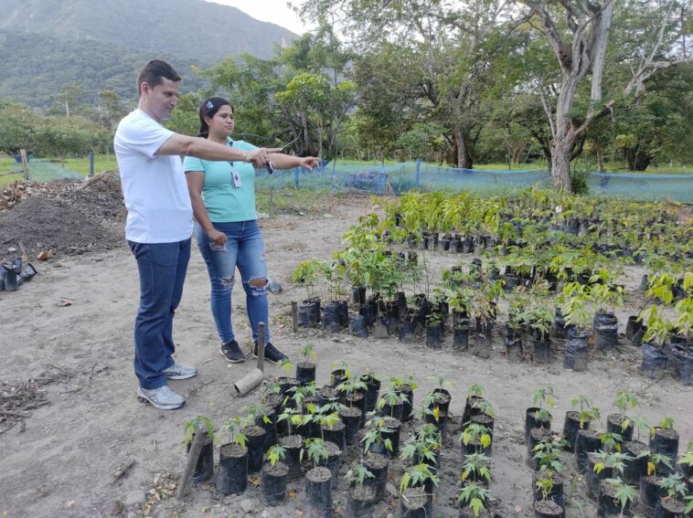 Unitrópico y alcaldía de Yopal le apuestan a la recuperación del parque La Iguana