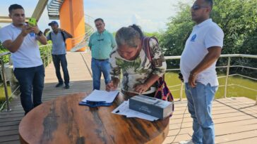 Autoridad pesquera firma acuerdo de manejo pesquero de la Jaiba en la Ciénaga Grande