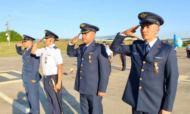 Ceremonia militar de ascenso de Oficiales