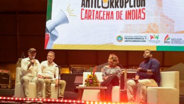 Cientos de cartageneros disfrutaron de la Toma de Circulación Artística en el Día Internacional de la Lucha Contra la Corrupción