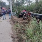 Grave accidente en vía Cartago - Pereira: bus chocó con camión, se reportan heridos