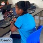 Joven de Bajo Baudó estudia una especialización en Alta Gerencia gracias a las instalaciones del Punto Digital perteneciente al Proyecto Nacional de Conectividad de Alta Velocidad.