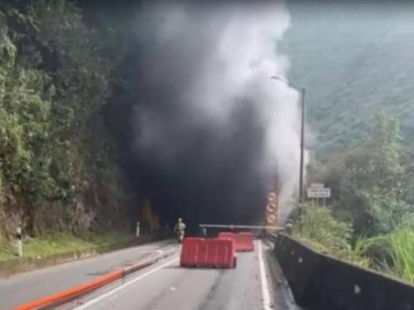 Accidente en vía al Llano