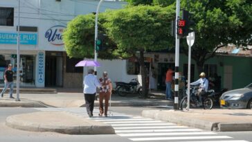 Nueva intersección semafórica en la Avenida Simón Bolívar