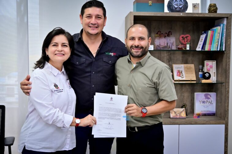 Nuevo gerente de Capresoca, toma posesión ante el Gobernador de Casanare