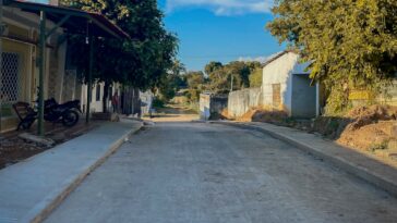 Otros seis barrios en el municipio de El Banco cuentan con su pavimentación y alcantarillado
