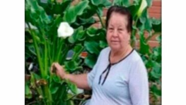 Sandoneños despidieron a la señora Rosalba Ruiz de Domínguez