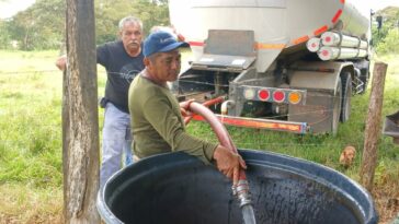Administración departamental activa plan de contingencia por desabastecimiento de agua en comunidades campesinas de tres municipios