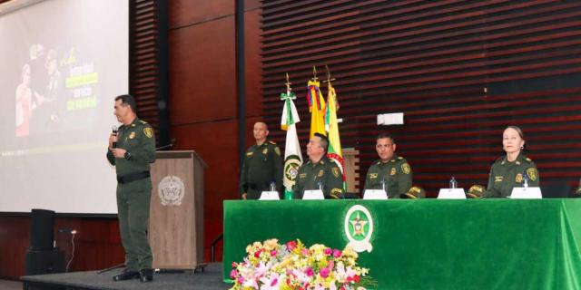 Director de la Policía Nacional en Ibagué