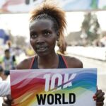 La keniana Agnes Jebet pulveriza el récord del mundo de 10K en Valencia con 28:45