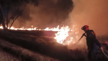 Noticias Cundinamarca: Incendio forestal en Gachancipá