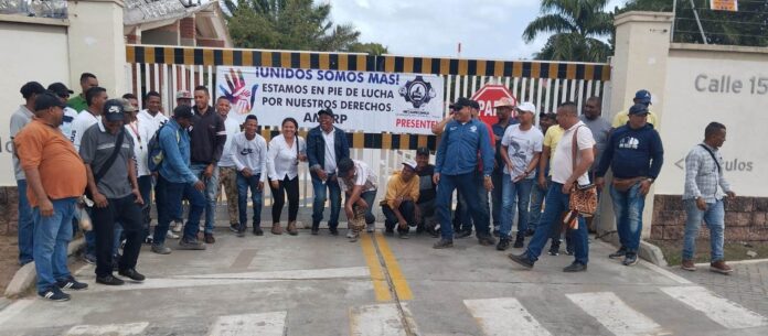 Trabajadores nativos del sector hidrocarburos protagonizan protesta por exclusión laboral