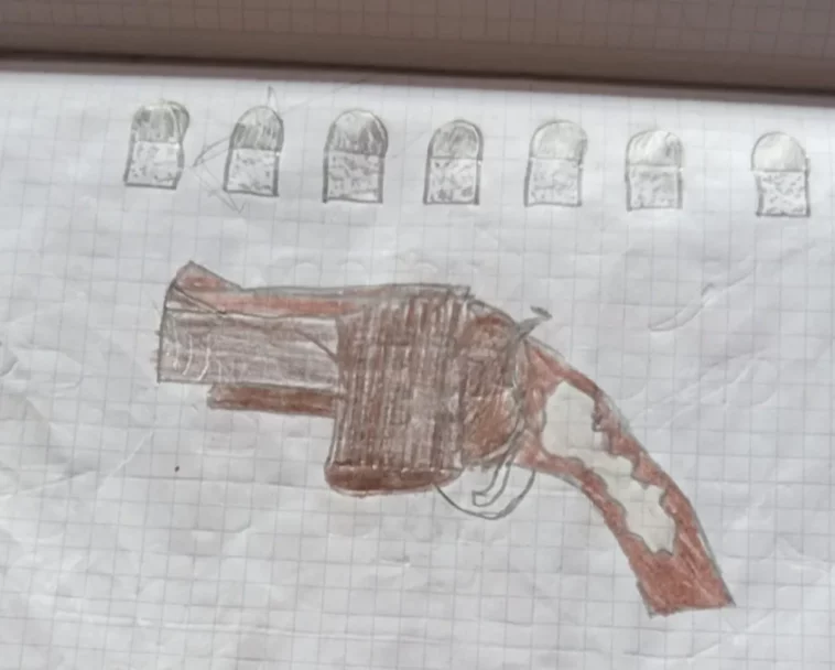 Estudiante en Garzón, Huila, llevó un revólver al colegio para dibujarlo en clase
