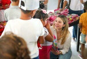 Gestora Social entregó 200 kits escolares a niños y niñas de Loma Verde