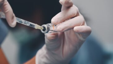 Llegaron 28.800 dosis de la vacuna Sinovac a Caldas