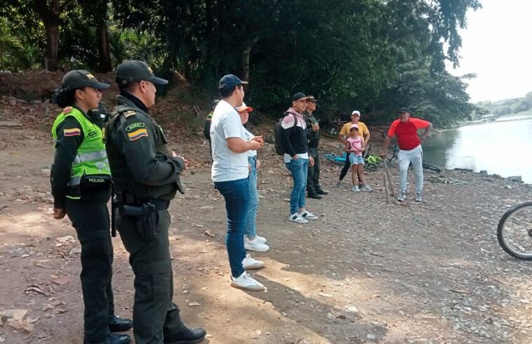 Prohíben acceso de bañistas a orillas del Sinú