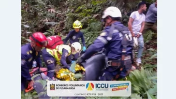 Accidente: Cae vehículo a un abismo vía  Fusagasugá – Agua Bonita – San Miguel