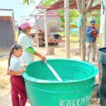 Administración departamental distribuye agua en carro tanques, tras desabastecimiento en población campesina