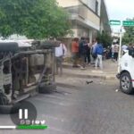 Ambulancias chocaron en pleno centro de Montería