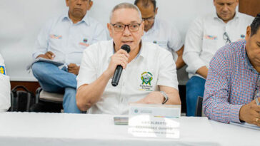 Autoridades y sociedad civil buscan soluciones ante bloqueos en la vía Santa Marta-Barranquilla