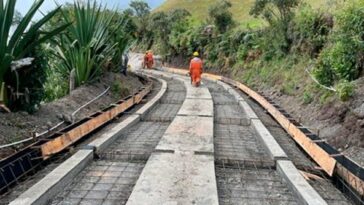Avanza construcción de placas huellas en vías rurales de Ancuya, Nariño