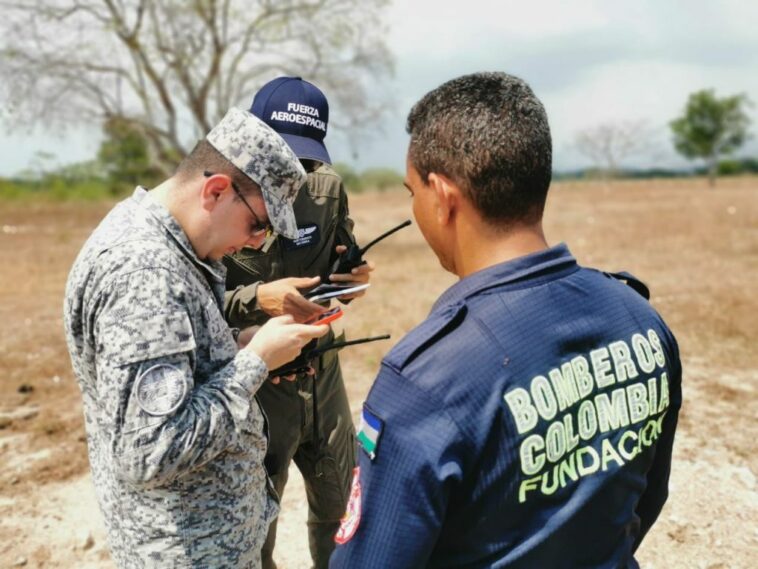 Con aeronaves de la Fuerza Aeroespacial controlan incendio en Las Mercedes en Fundación