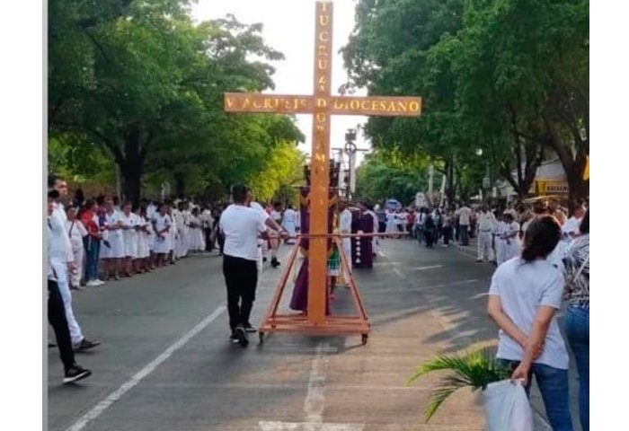 Con viacrucis Diocesano Valledupar dio inicio a la Semana Mayor
