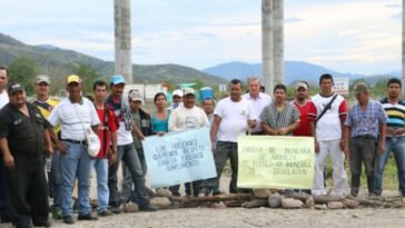 Familias afectadas por la represa El Quimbo ratifican sus reclamos
