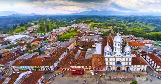 Filandia ganó reconocimiento internacional en Encuentro de Destinos Inteligentes en Brasil