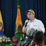 Gobierno Entrega 41 Nuevos Títulos de Propiedad en el Catatumbo para Impulsar la Educación y el Deporte