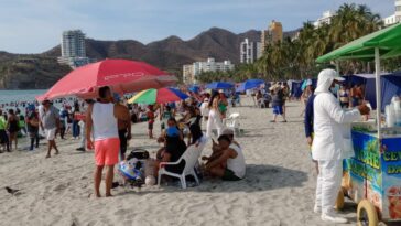 Lleno total en playa de El Rodadero este Jueves Santo