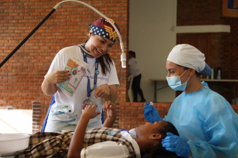 Programa “Transformando sonrisas” Beneficia a 4 mil menores de Cartagena