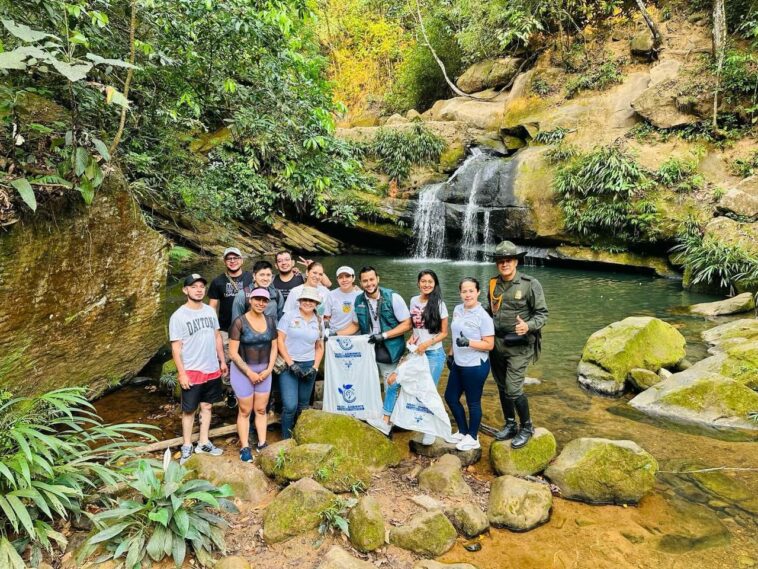 Secretaría de medio ambiente organizó jornada de limpieza y embellecimiento en la Calaboza