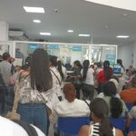 Usuarios de EPS Salud Total denuncian largas horas de espera en farmacia