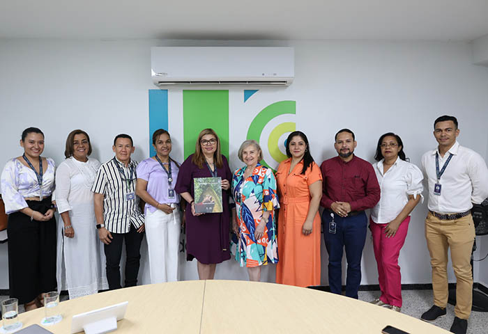 UCC y DIAN realizaron encuentro aduana – empresa 2024