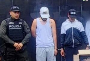 Los procesados se encuentran esposado y en custodia por Policía Nacional del Putumayo.