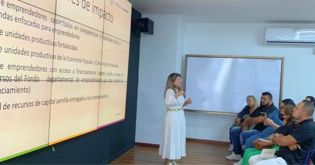 Capacitación empresarial para 100 emprendedores quindianos