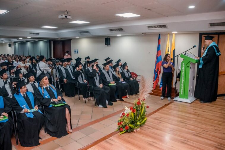 Centro de Posgrados de Unimagdalena tituló a 87 nuevos profesionales