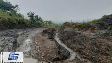 Comunidades indígenas del Alto Andágueda tendrán una carretera que comunicará a Chocó con Risaralda.