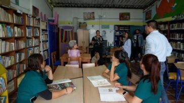 En ocho bibliotecas públicas de Manizales se celebrará el Día del Idioma