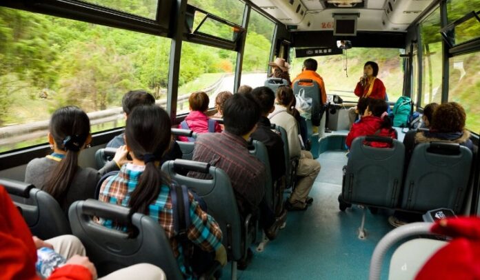 Gestionan transporte para estudiantes universitarios de Paicol